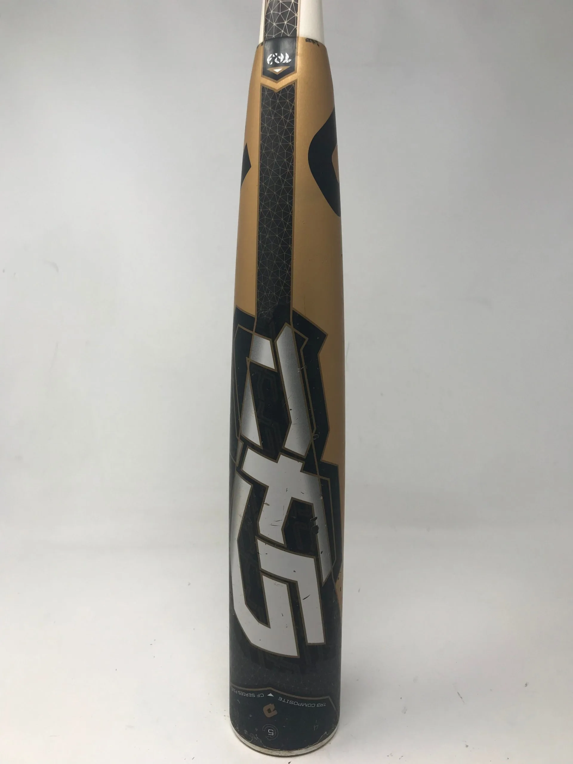 DEMARINI Used Demarnini CFR12 32/24 CF5 Senior League Baseball Bat 2 5/8" Barrel 1 DEMARINI Used Demarnini CFR12 32/24 CF5 Senior League Baseball Bat 2 5/8" Barrel