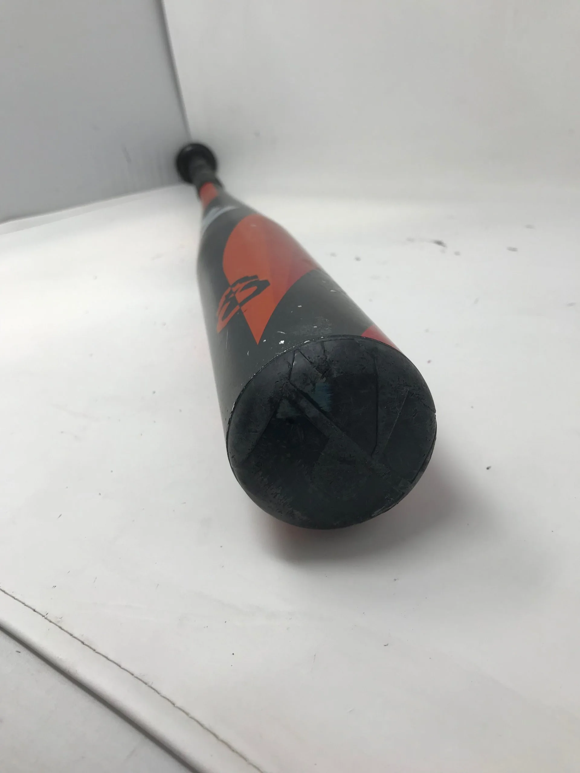 Used DeMarini UPL-18 Uprising 27/17 Little League Baseball Bat 2 1/2" Blk/Org 4 Used DeMarini UPL-18 Uprising 27/17 Little League Baseball Bat 2 1/2" Blk/Org - Image 4