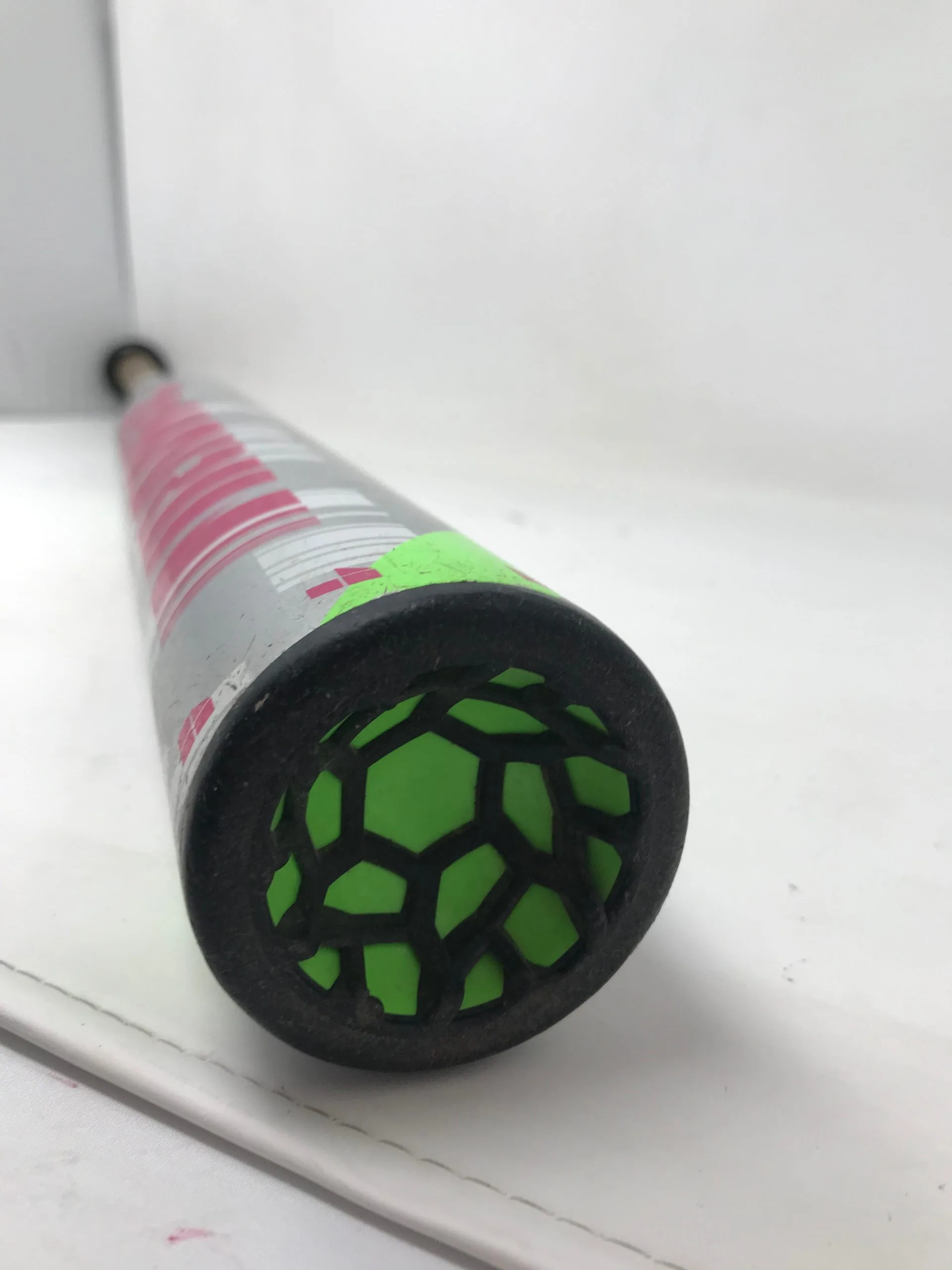 Used DeMarini CF7 CFS15 30/19 Fastpitch Softball Bat 2 1/4" Silver/Pink/Blue 4 Used DeMarini CF7 CFS15 30/19 Fastpitch Softball Bat 2 1/4" Silver/Pink/Blue - Image 4