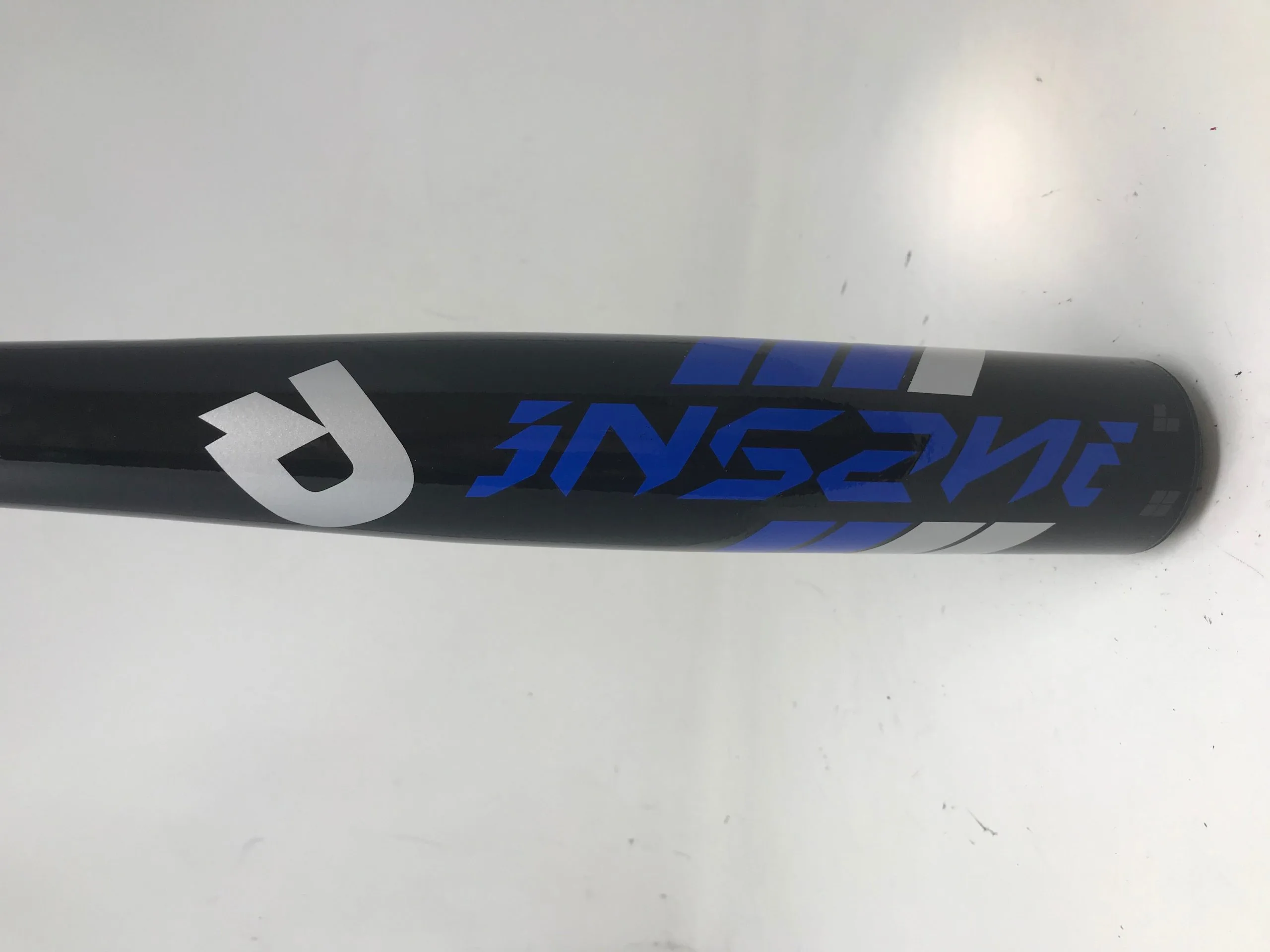 Used Demo DeMarini Insane INC16 33/30 BBCOR Adult Baseball Bat 2 5/8" Black/Blue 1 Used Demo DeMarini Insane INC16 33/30 BBCOR Adult Baseball Bat 2 5/8" Black/Blue