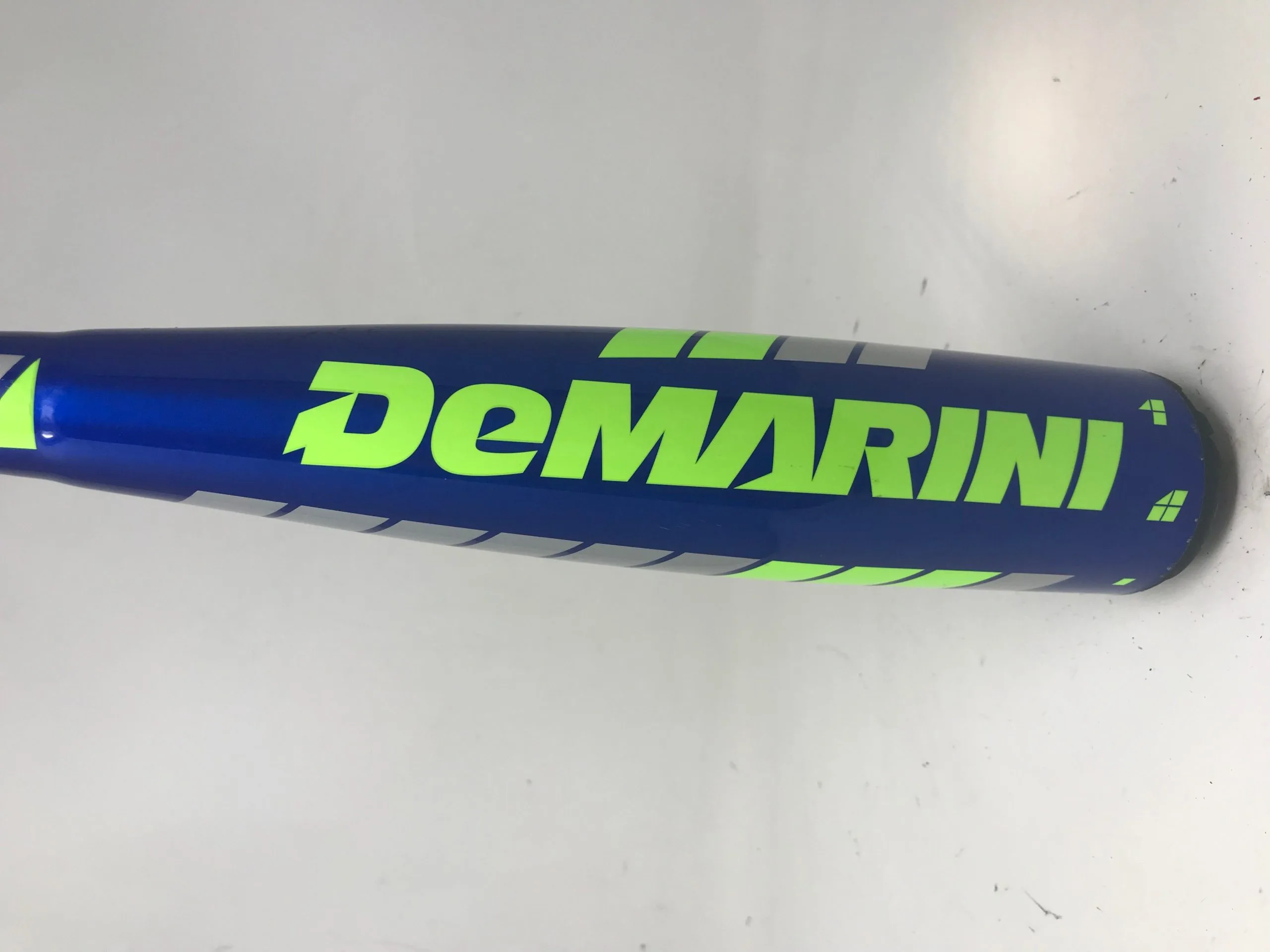 Used Demo DeMarini Insane INZ16 30/20 Senior League Baseball Bat 2 3/4 Blue 2016 2 Used Demo DeMarini Insane INZ16 30/20 Senior League Baseball Bat 2 3/4 Blue 2016 - Image 2
