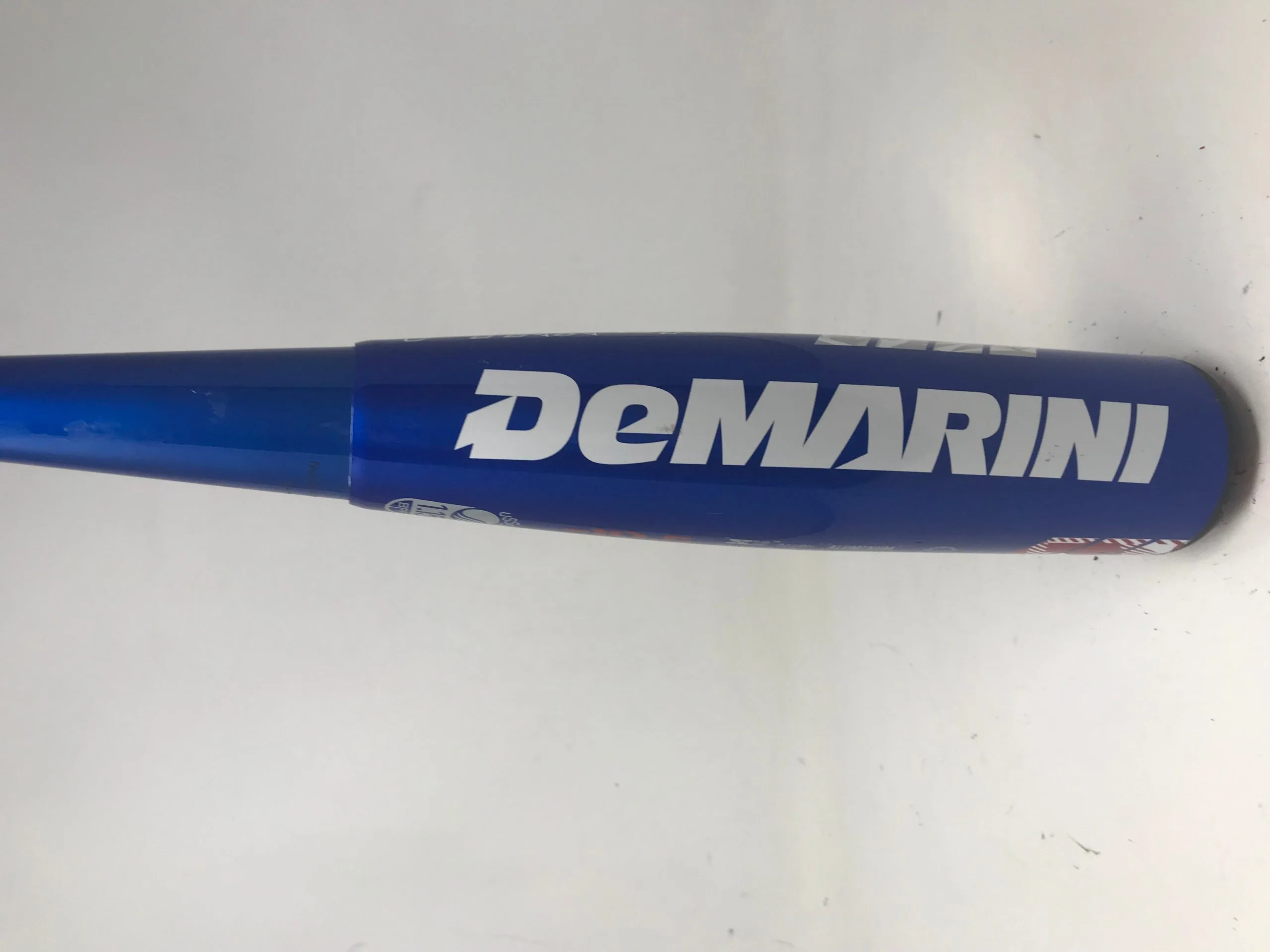 Used Demo DeMarini Vexxum VXY16 28/17.5 Senior League Baseball Bat 2 5/8 Blu/Rd 2 Used Demo DeMarini Vexxum VXY16 28/17.5 Senior League Baseball Bat 2 5/8 Blu/Rd - Image 2