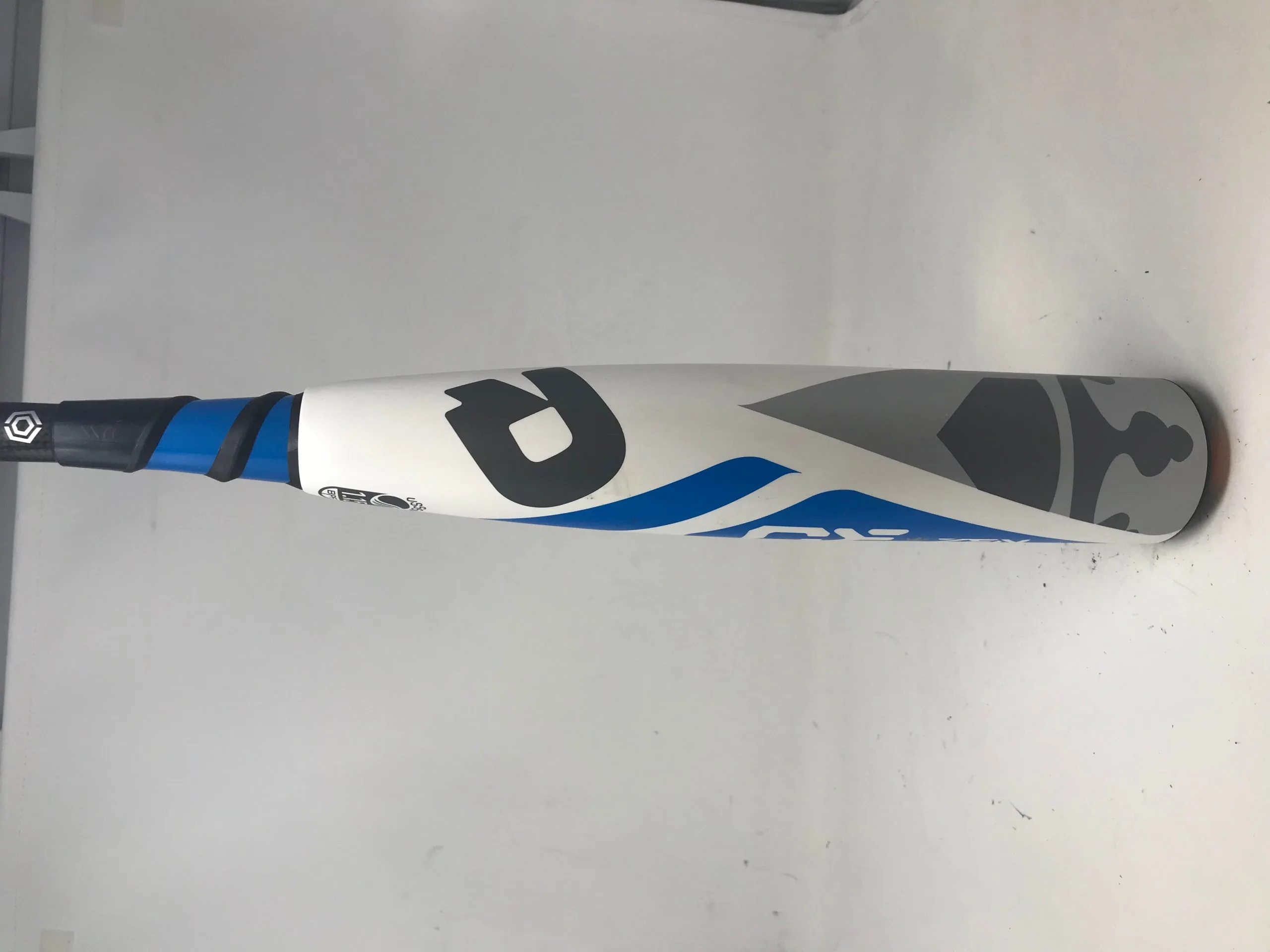 Used RETOOLED! DeMarini Zen Zero White CBZR-17 30/20 Senior Baseball Bat 2 3/4" 2 Used RETOOLED! DeMarini Zen Zero White CBZR-17 30/20 Senior Baseball Bat 2 3/4" - Image 2