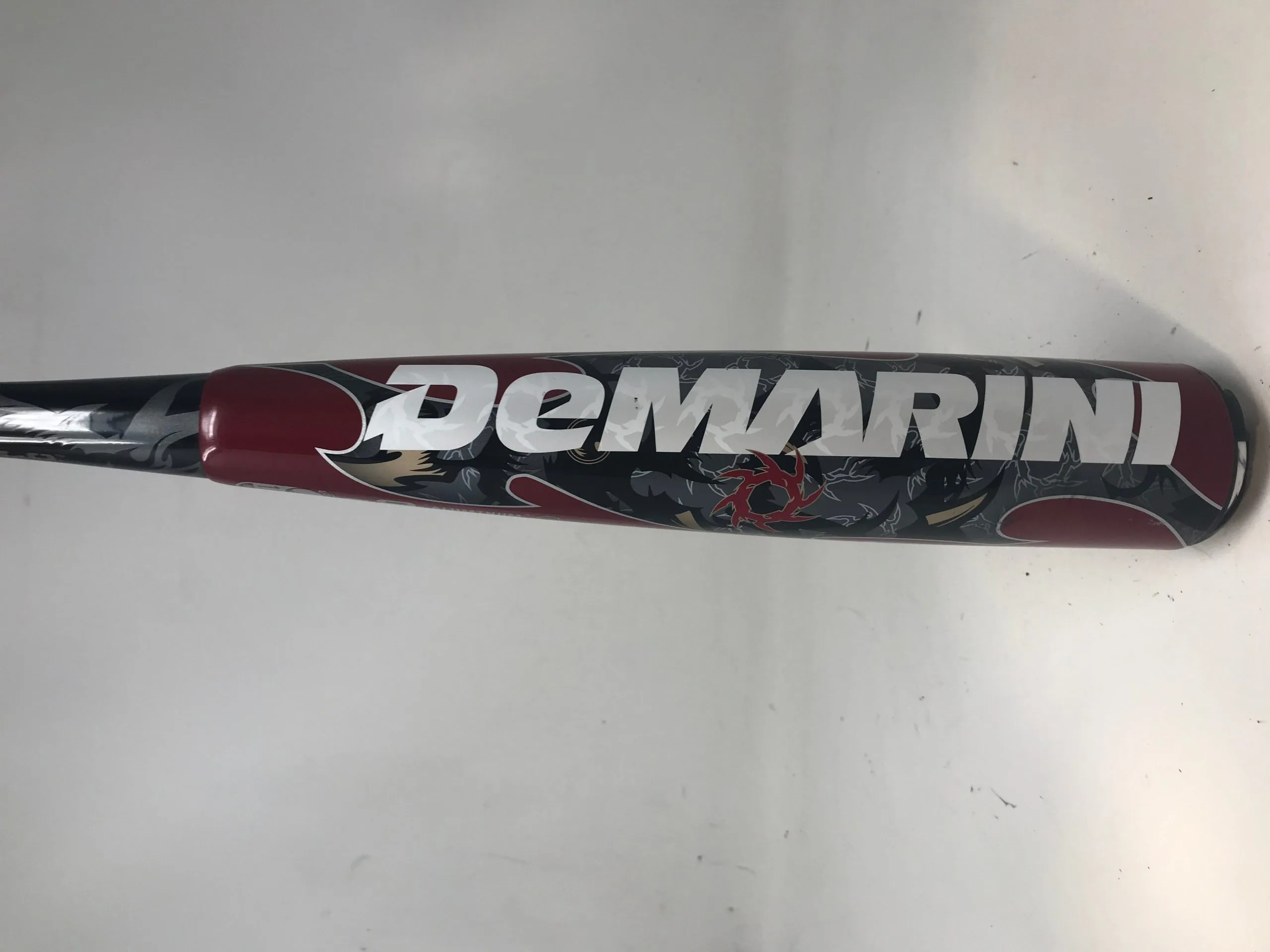 Used DeMarini VDR13 Voodoo 28/19 Senior League Baseball Bat Red/Black/Whit 2 5/8 2 Used DeMarini VDR13 Voodoo 28/19 Senior League Baseball Bat Red/Black/Whit 2 5/8 - Image 2