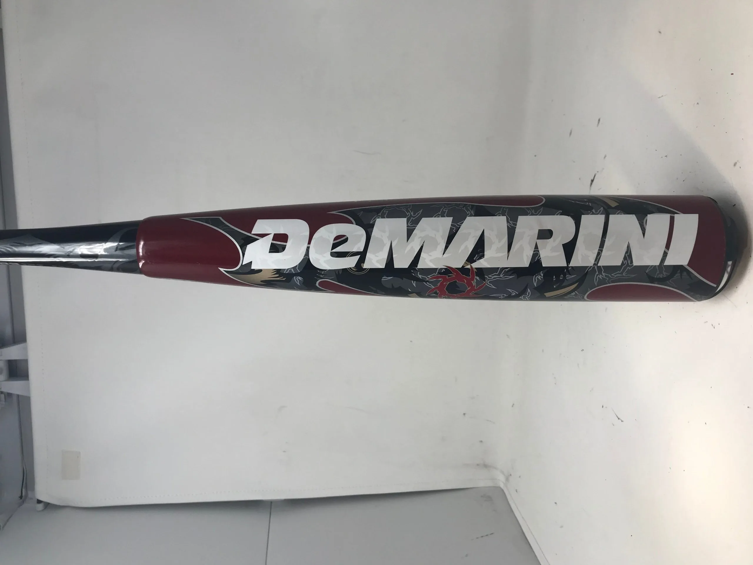Used DeMarini VDR13 Voodoo 29/20 Senior League Baseball Bat Red/Black/Whit 2 5/8 2 Used DeMarini VDR13 Voodoo 29/20 Senior League Baseball Bat Red/Black/Whit 2 5/8 - Image 2