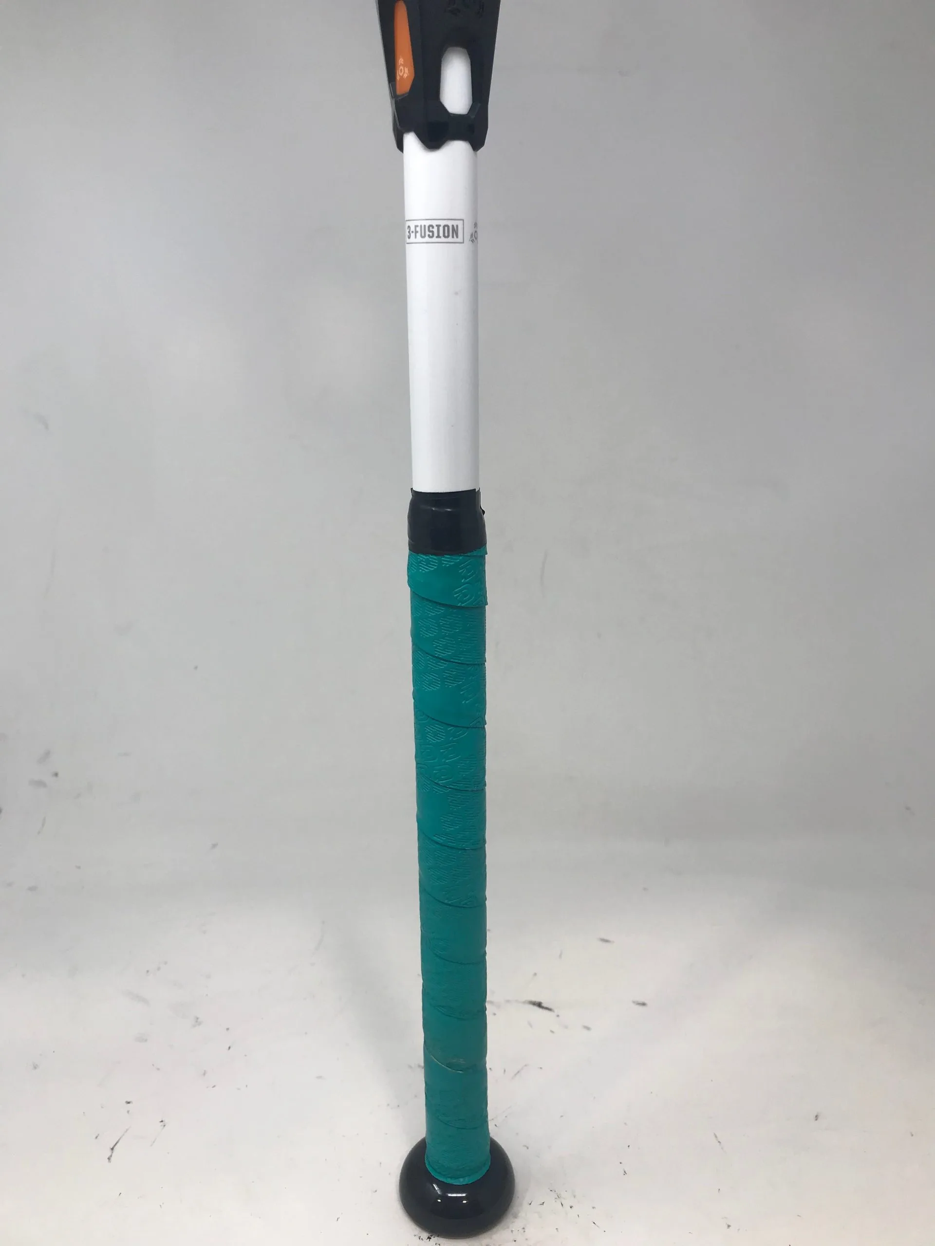 Used DeMarini CFX 2018 Sprite 33/22 CFS-18 Fastpitch Softball Bat (-11) NIW 3 Used DeMarini CFX 2018 Sprite 33/22 CFS-18 Fastpitch Softball Bat (-11) NIW - Image 3
