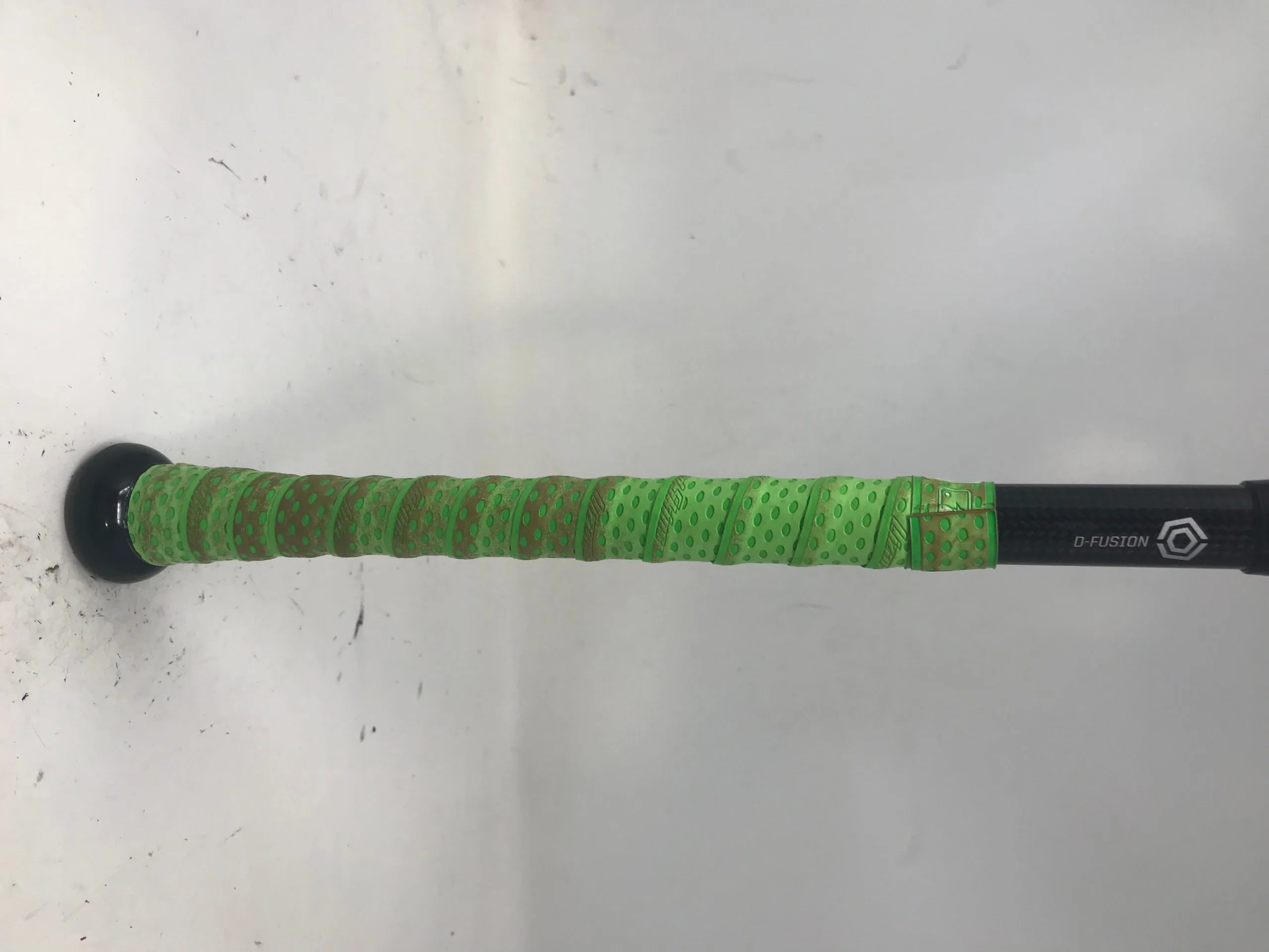 Used DeMarini Voodoo VB5-17 31/26 Senior League Baseball Bat 2 5/8" 4 Used DeMarini Voodoo VB5-17 31/26 Senior League Baseball Bat 2 5/8" - Image 4