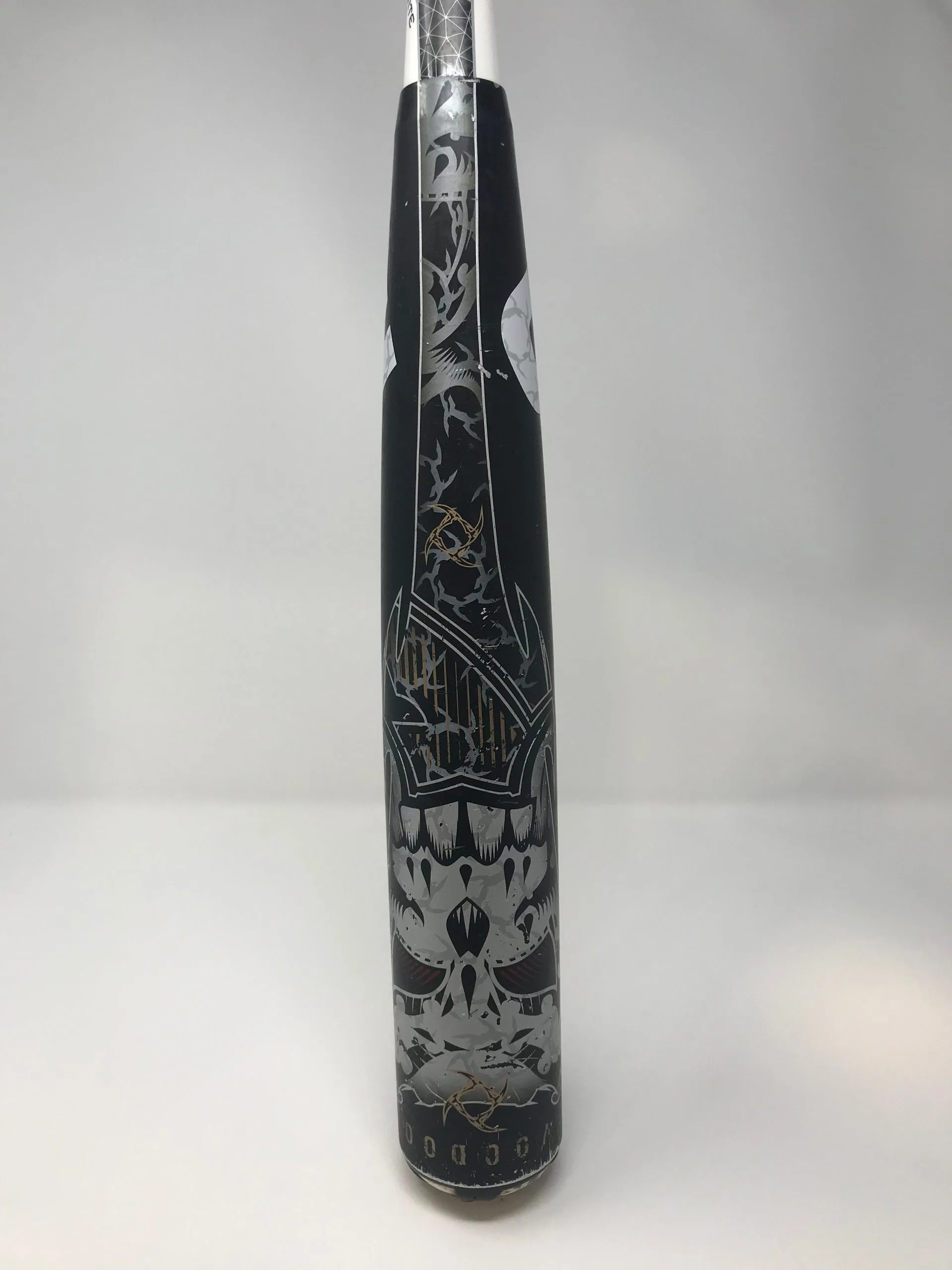 Used DeMarini Voodoo 33/30 VDC12 BBCOR Baseball Bat Black - GOOD DEAL 2012 1 Used DeMarini Voodoo 33/30 VDC12 BBCOR Baseball Bat Black - GOOD DEAL 2012