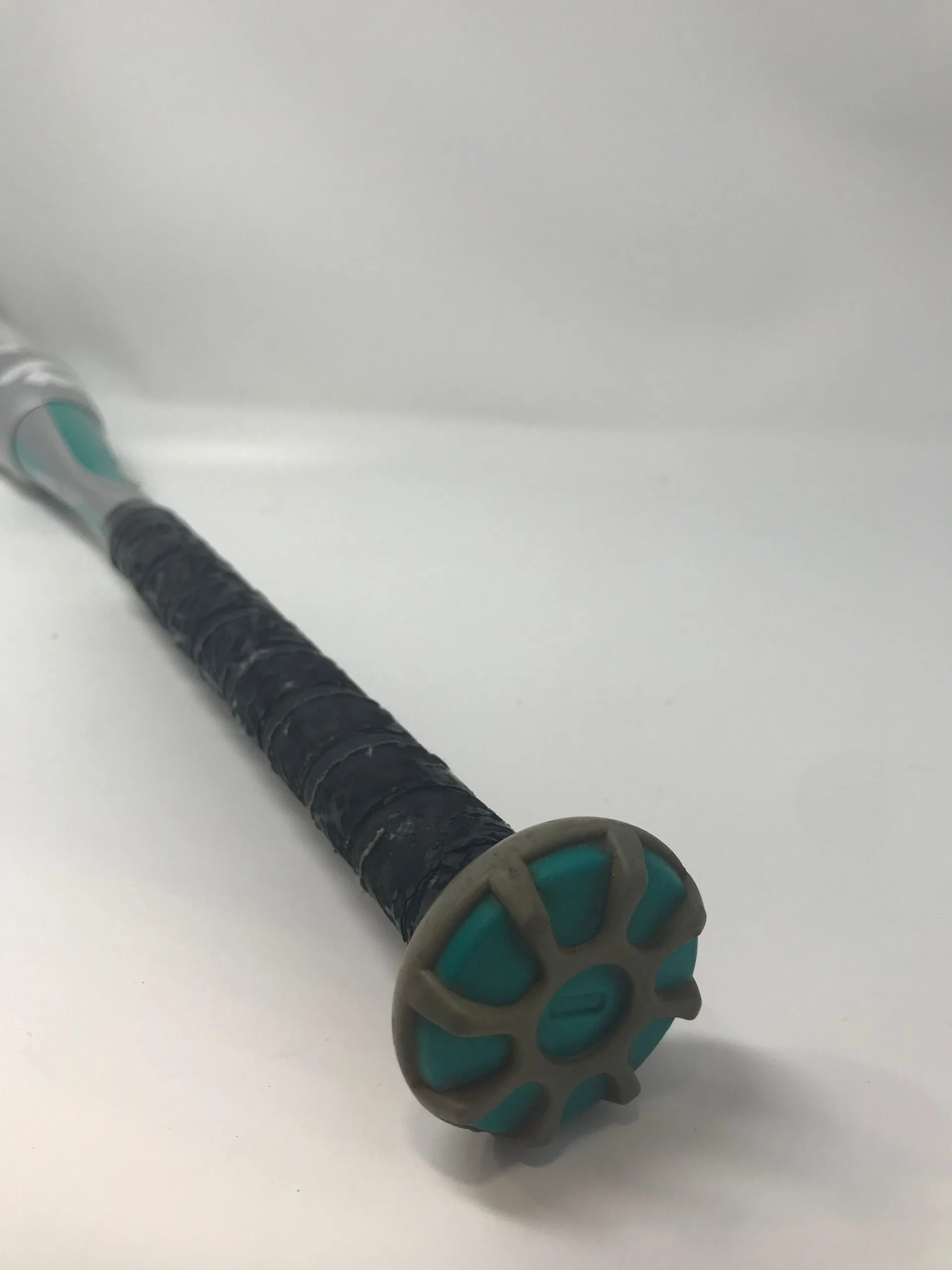 Used DeMarini CF6 Paradox 31/20 CFS14 Fastpitch Softball Bat Silver Blue Scratch 5 Used DeMarini CF6 Paradox 31/20 CFS14 Fastpitch Softball Bat Silver Blue Scratch - Image 5