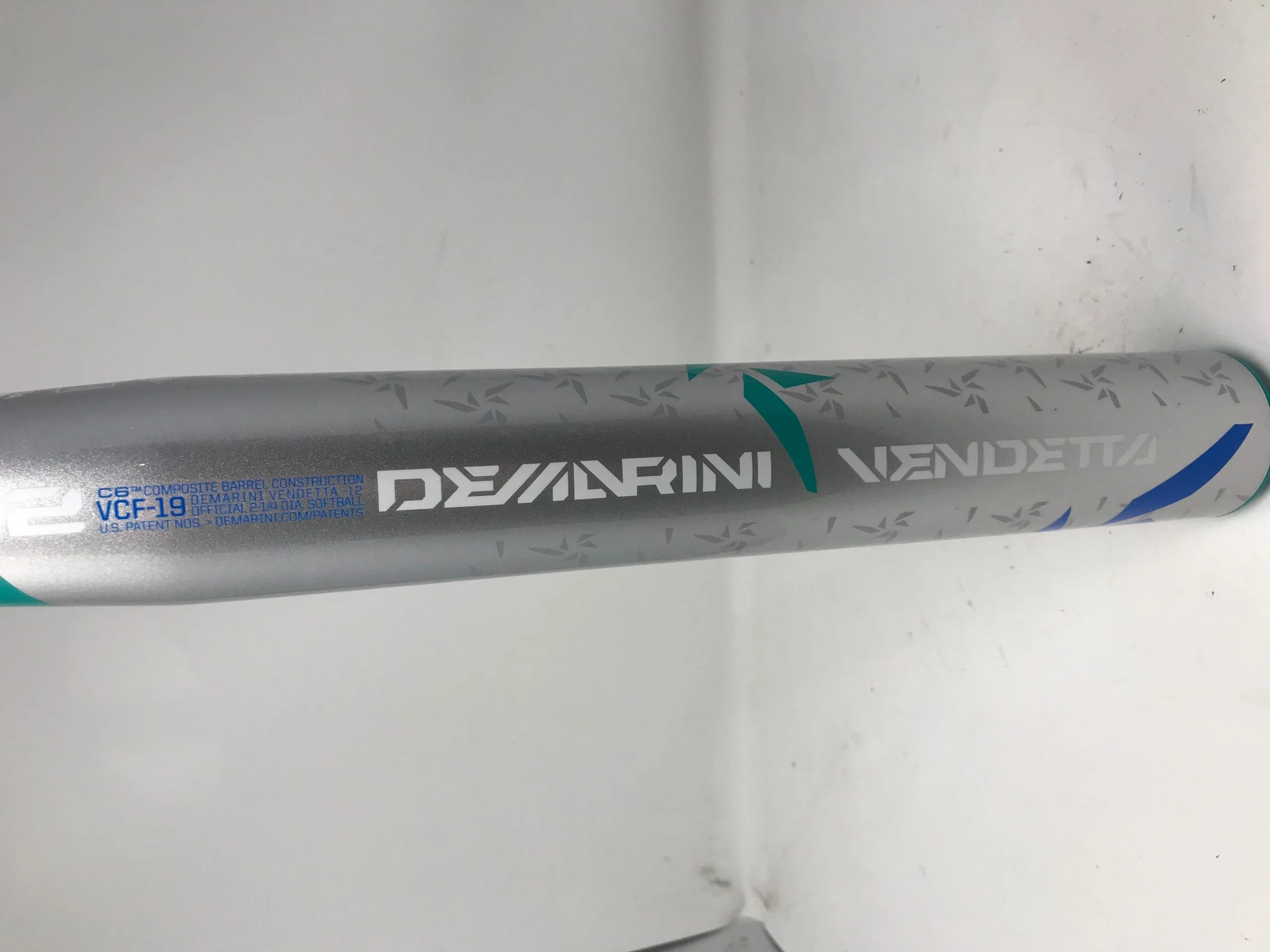 Used DeMarini, 2019 Vendetta -12 Fastpitch Bat 2 1/4 32/20 C6 Composite 2 Used DeMarini, 2019 Vendetta -12 Fastpitch Bat 2 1/4 32/20 C6 Composite - Image 2
