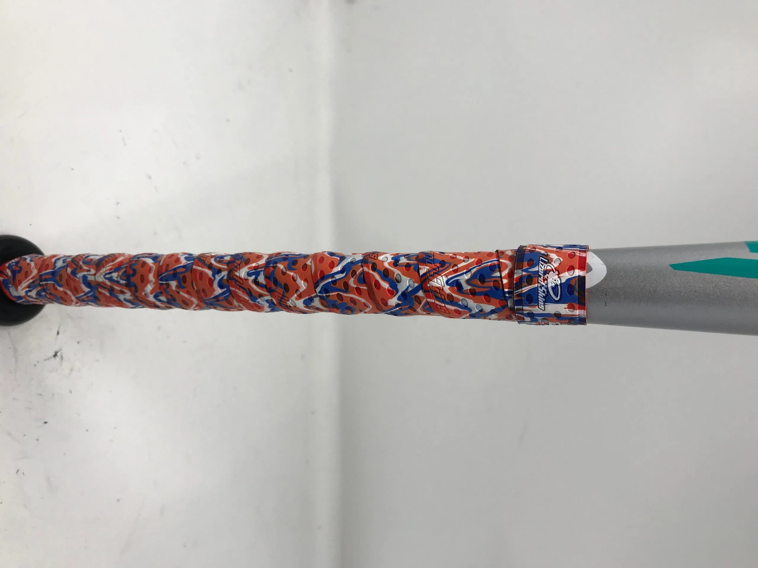 Used DeMarini, 2019 Vendetta -12 Fastpitch Bat 2 1/4 32/20 C6 Composite 3 Used DeMarini, 2019 Vendetta -12 Fastpitch Bat 2 1/4 32/20 C6 Composite - Image 3