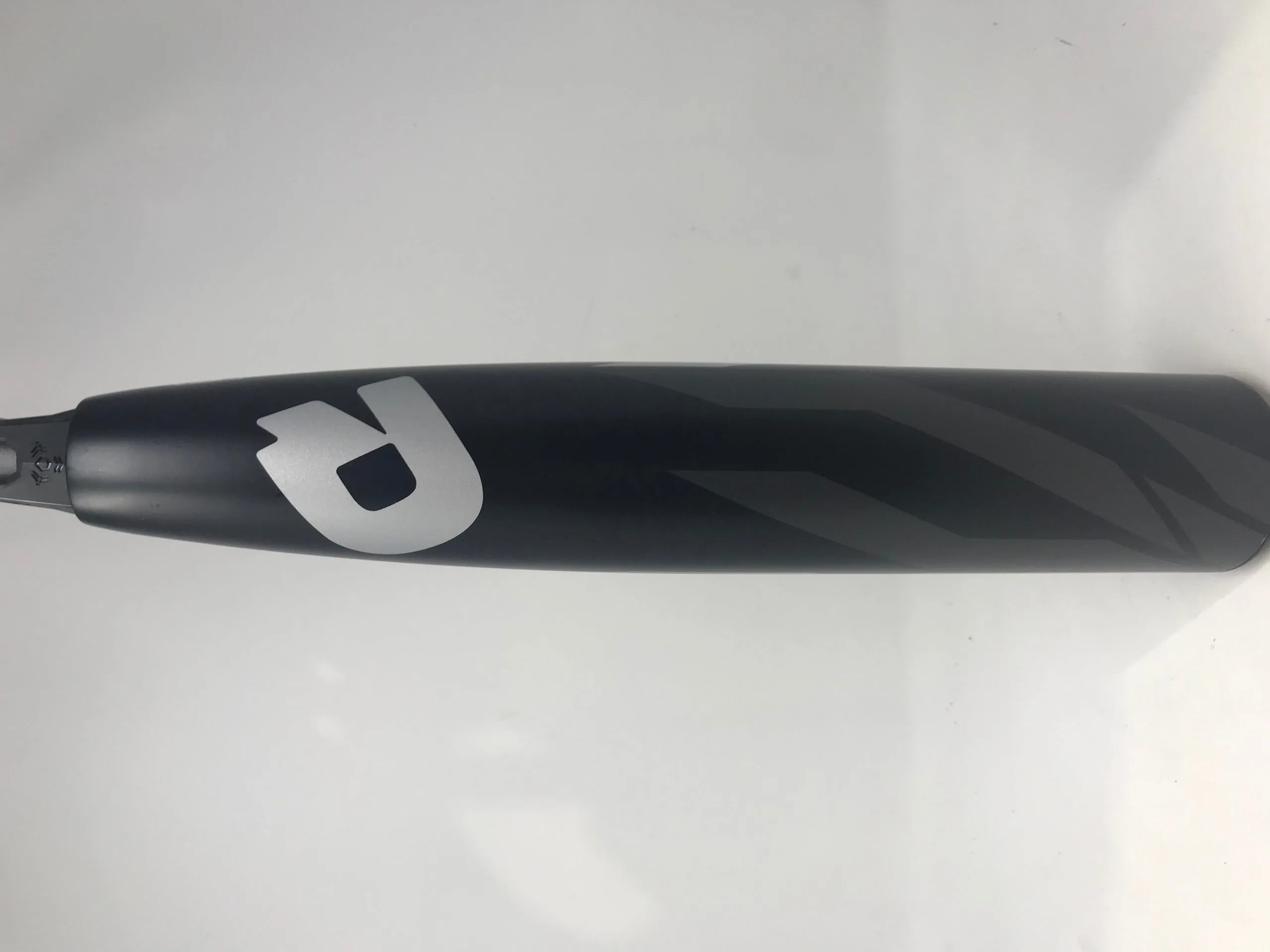 Used. DeMarini 2020 31/21 CF Black (-10) Senior League 2 3/4" Baseball Bat 1 Used. DeMarini 2020 31/21 CF Black (-10) Senior League 2 3/4" Baseball Bat