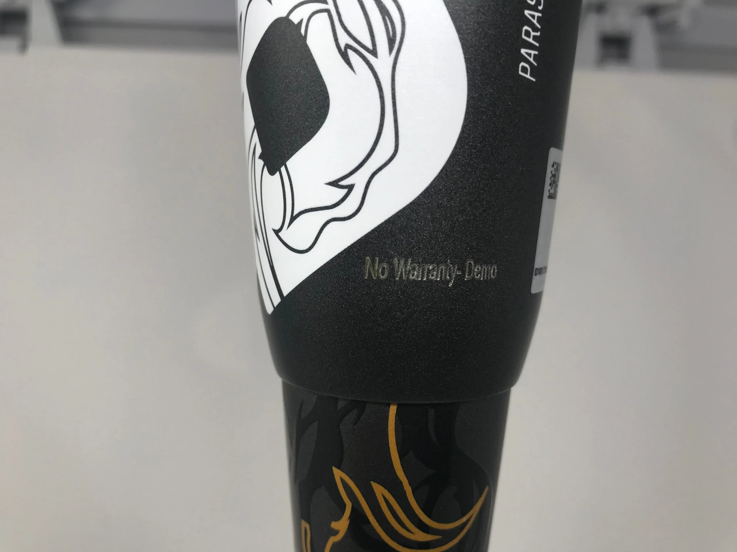 New Used Demo DeMarini 2020 33/23 FNX Rising Fastpitch Softball Bat -10 4 New Used Demo DeMarini 2020 33/23 FNX Rising Fastpitch Softball Bat -10 - Image 4