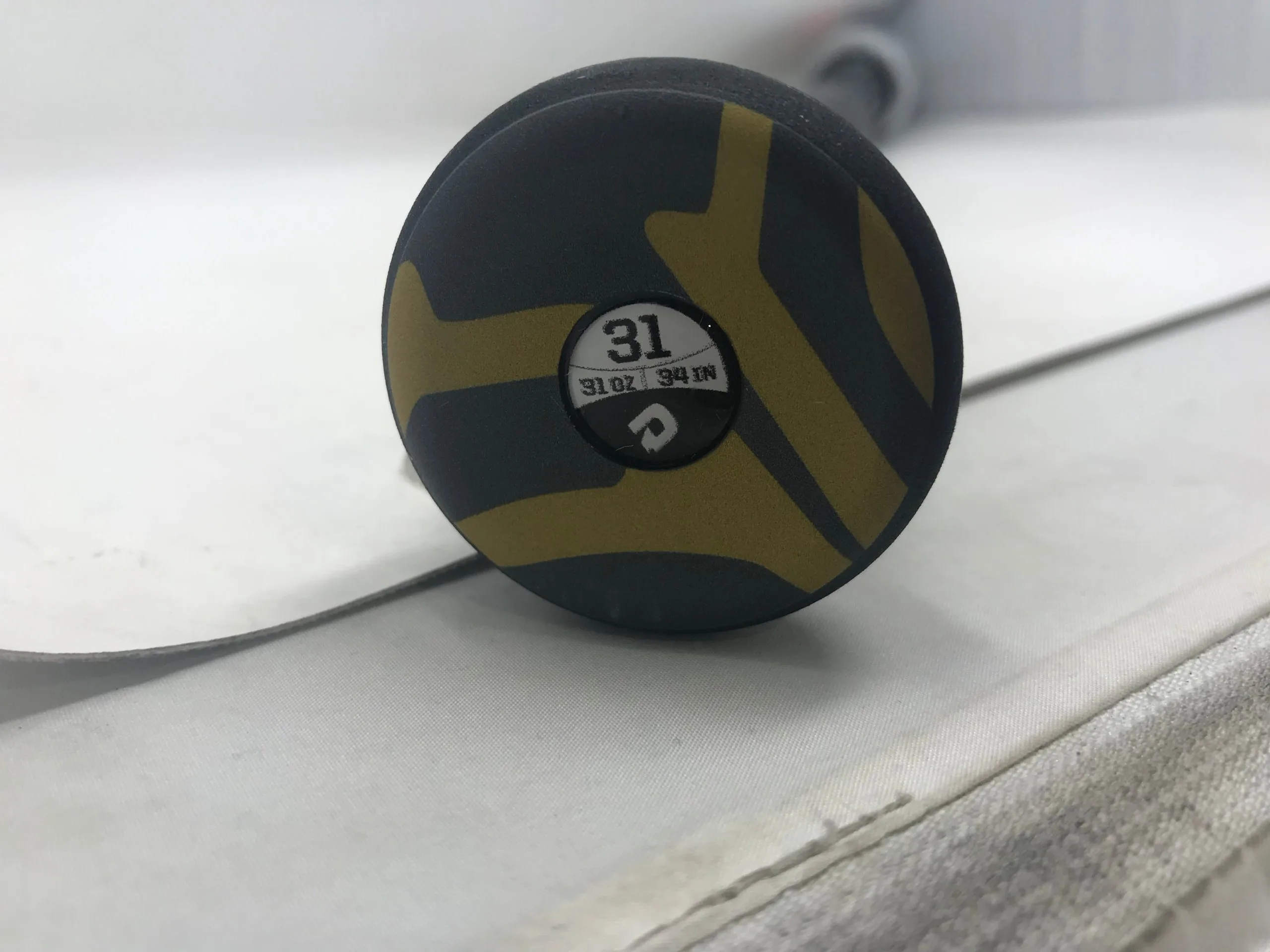 New DeMarini CBC-20 CF Zen BBCOR Baseball Bat 2 5/8" 2020 Black/Gold 2 New DeMarini CBC-20 CF Zen BBCOR Baseball Bat 2 5/8" 2020 Black/Gold - Image 2