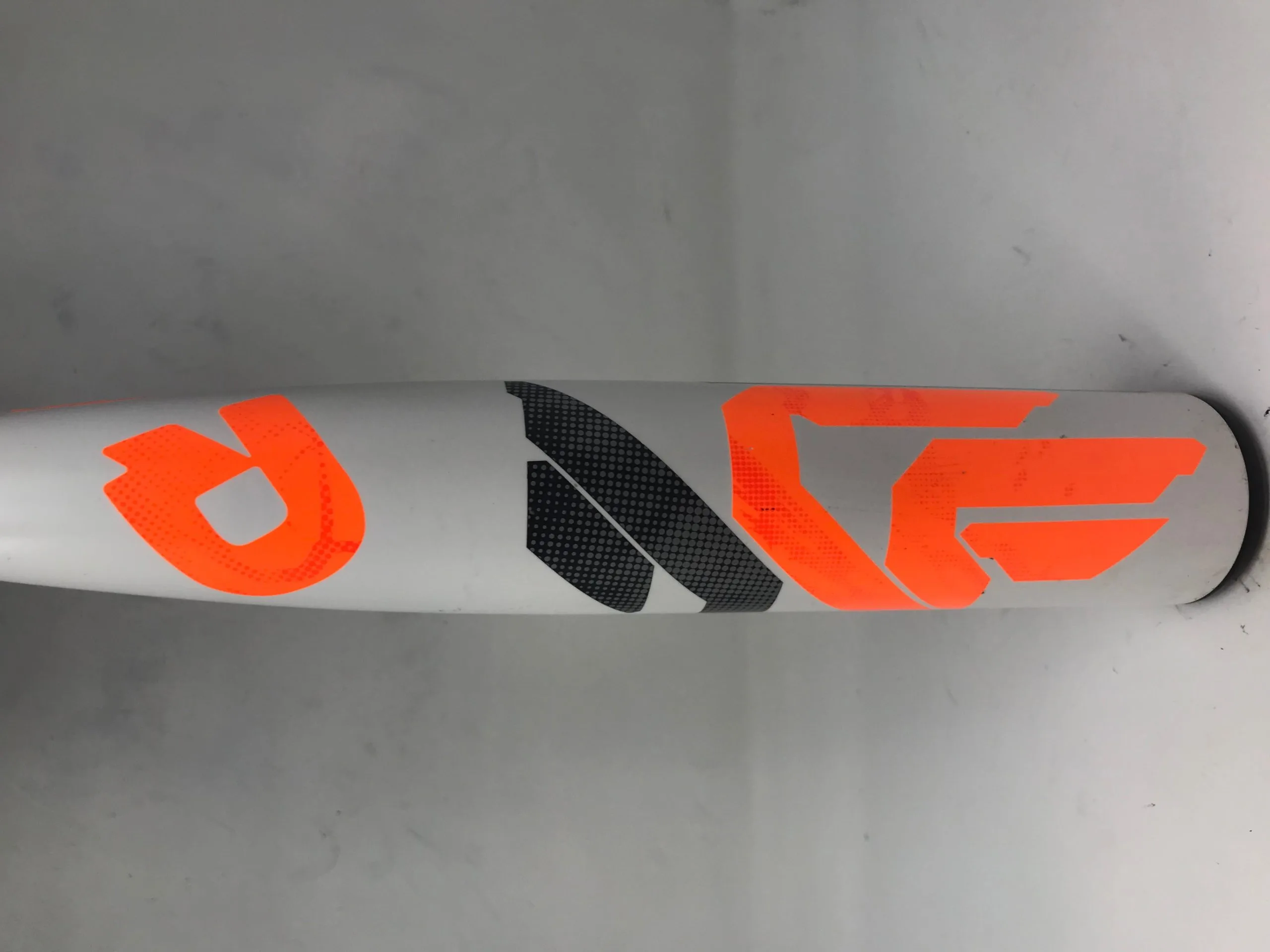 Used DeMarini 2021 CF CBZ21 USSSA (-10) Baseball Bat 31/21 Black/White/Orange 1 Used DeMarini 2021 CF CBZ21 USSSA (-10) Baseball Bat 31/21 Black/White/Orange