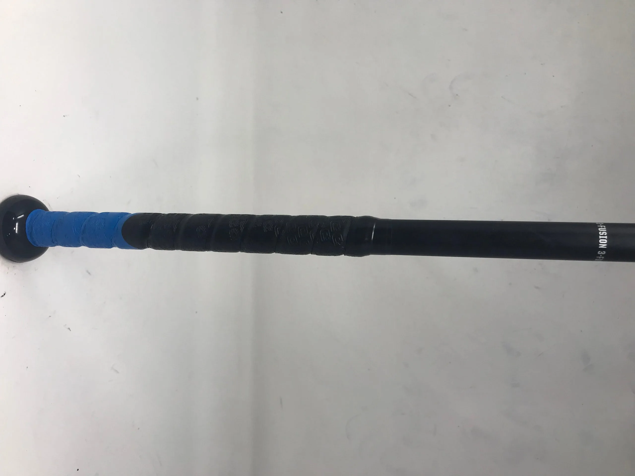 Used DeMarini CF Zen 30/20 UFX-20 USA Baseball Bat 2 5/8" Black/Blue 2020 3 Used DeMarini CF Zen 30/20 UFX-20 USA Baseball Bat 2 5/8" Black/Blue 2020 - Image 3