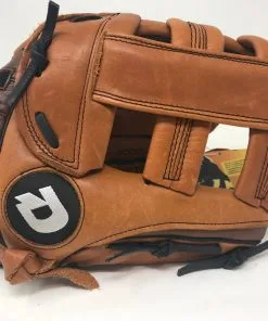 NewDeMarini ONYX A0750 12" RHT Single Post Web Fastpitch Baseball Glove 5 NewDeMarini ONYX A0750 12" RHT Single Post Web Fastpitch Baseball Glove -Baseball Shop 2022 06 06 2015.17.11 scaled
