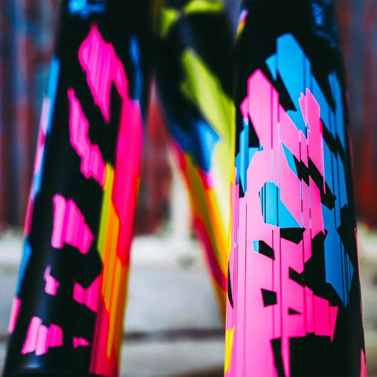 2022 DeMarini Zoa Glitch (-5) USSSA Baseball Bat: WBD2357010 4 2022 DeMarini Zoa Glitch (-5) USSSA Baseball Bat: WBD2357010 - Image 4